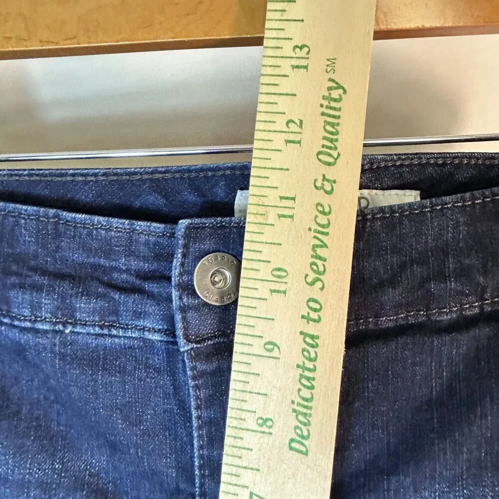 Torrid Women's Blue Denim Mid-Rise Boyfriend Jeans Size 18R - Picture 12 of 14